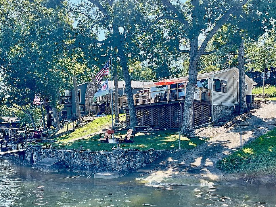 1st image of 47 Jay Bird Ln