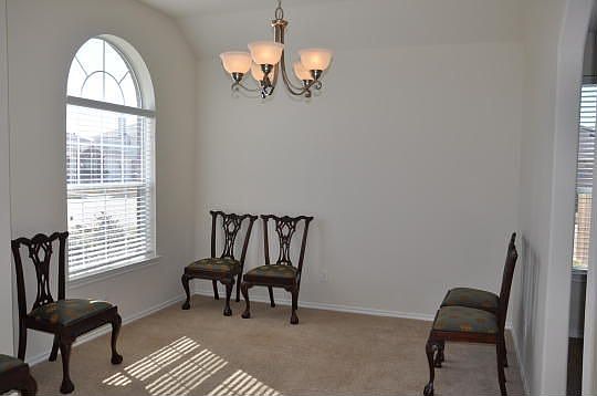 4th image of 2526 Kildeer Ct