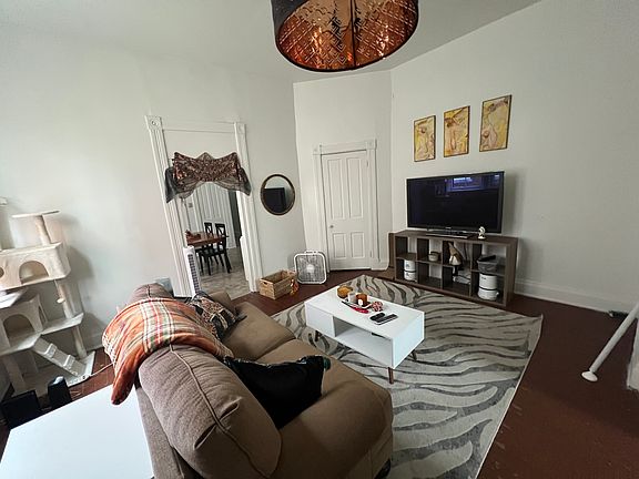 2nd image of 2332 Chickasaw St APT 1