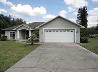 2660 Charlie Taylor Rd, Plant City, FL 33565