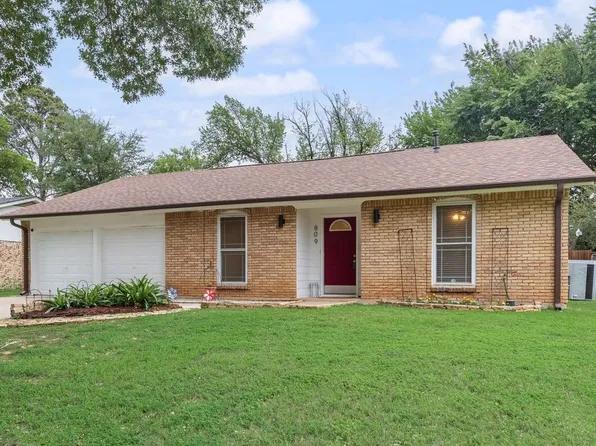 809 Buffalo Dr, Arlington, TX 76013