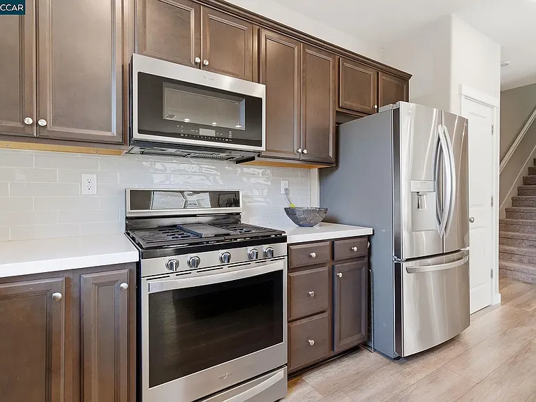 49 E Funderburg Blvd — Photo 23