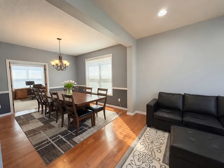 1443 Bethesda Cir — Photo 22