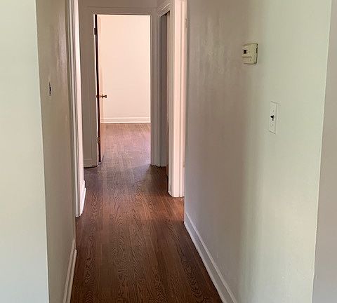 3rd image of 7643 N Knox Ave #1