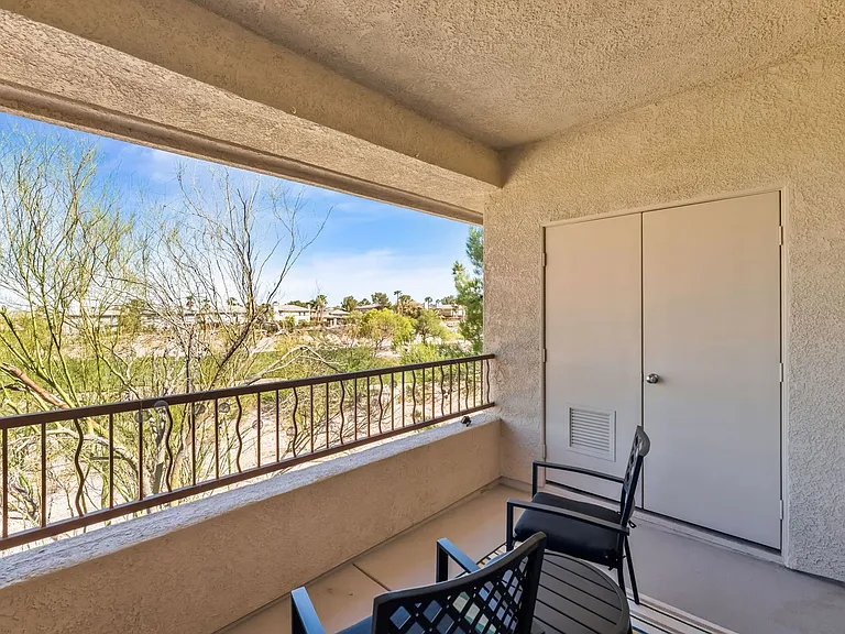 904 Duckhorn Ct #204 — Photo 32