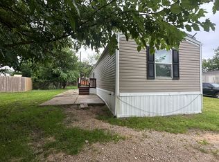1517 Partridge Ct, Azle, TX 76020