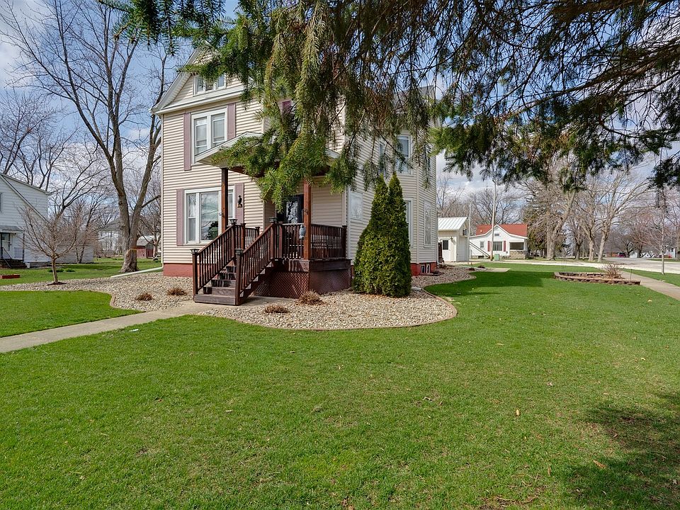 102 W 5th St, Gridley, IL 61744 Zillow