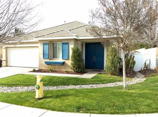 718 Cedar View Dr, Beaumont, CA 92223