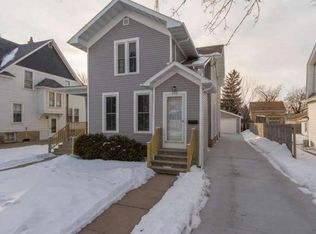 667 Bowen St, Oshkosh, WI 54901