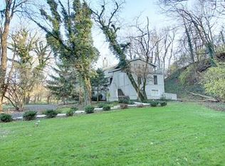 1030 W Stroop Rd, Dayton, OH 45429