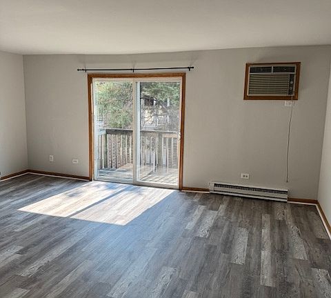 3rd image of 4329 W Park Lane Dr #10795778