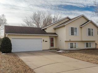 4456 57th St NW, Rochester, MN 55901