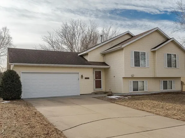 4456 57th St NW, Rochester, MN 55901