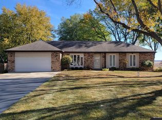 5267 S Mill Pond Rd, Rochelle, IL 61068