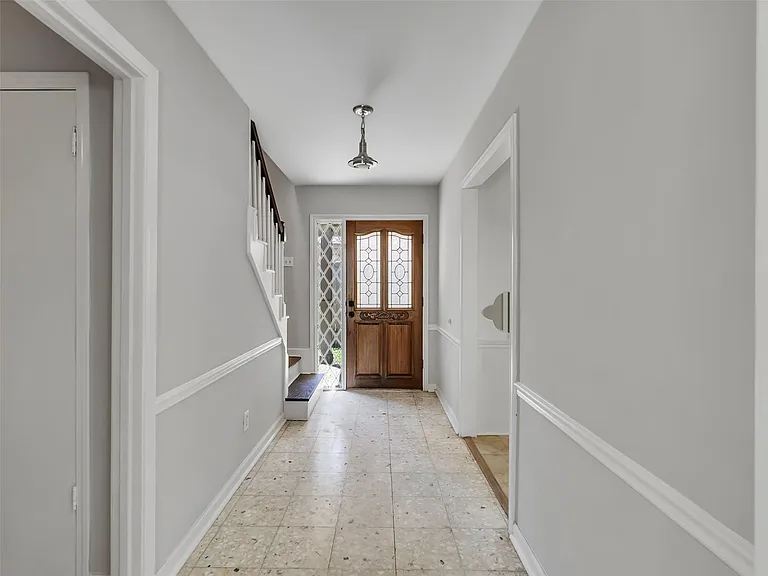 14134 Cleobrook Dr — Photo 14