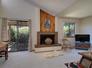 1886 Camino De Pabilo, Santa Fe, NM 87505