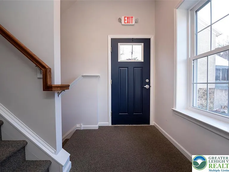 803 Atlantic St #2 — Photo 6