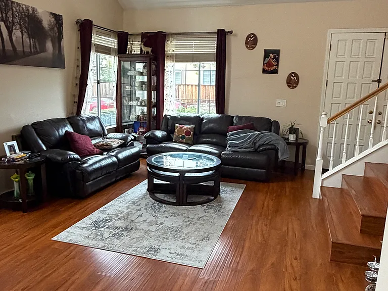 34271 Eucalyptus Ter — Photo 3
