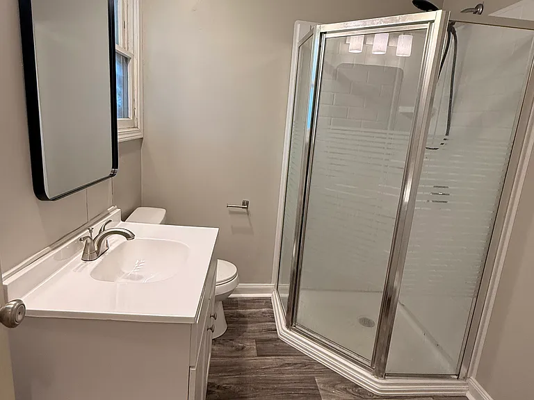 1103 N Jackson Ave #2 — Photo 3