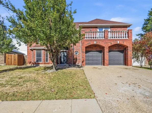 2705 Redstone Dr, Arlington, TX 76001