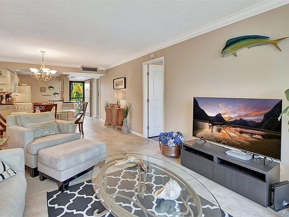 5th image of 14 Royal Palm Way Unit 303