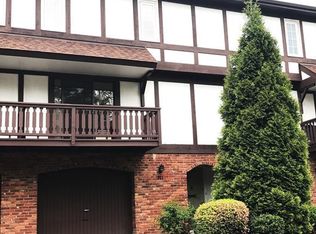 311 Woodbridge Dr, Pittsburgh, PA 15237