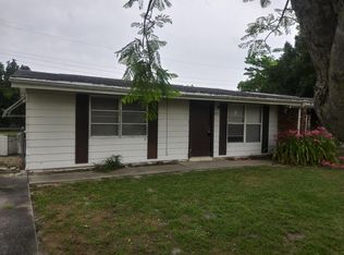 2053 Syracuse Ct NE, Palm Bay, FL 32905