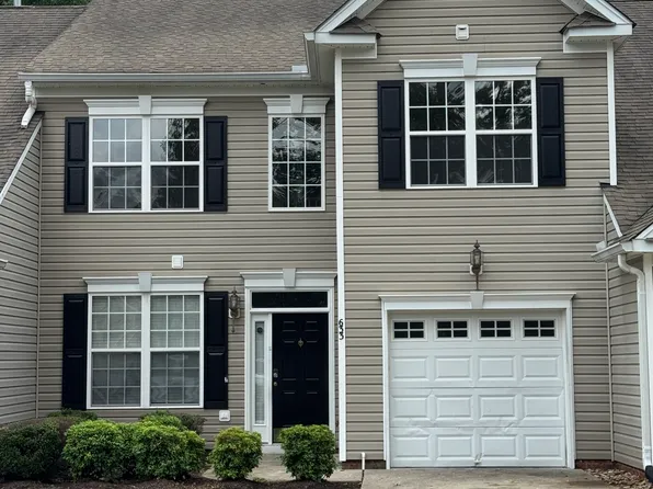 633 Scotter Hills Ct, Midlothian, VA 23114