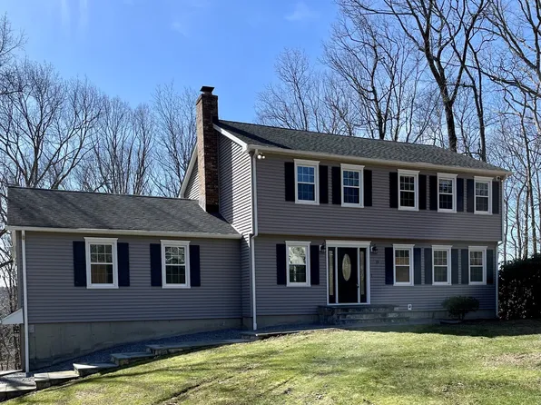 39 Settlers Farm Road, Monroe, CT 06468