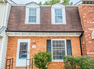 126 Charlestowne Cir, Winston Salem, NC 27103