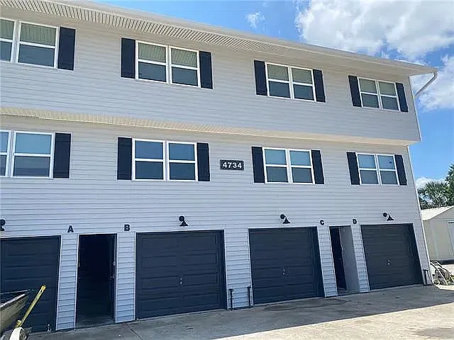 2 bed, 1.5 bath, 1180 sqft, $1,475 — Photo 1