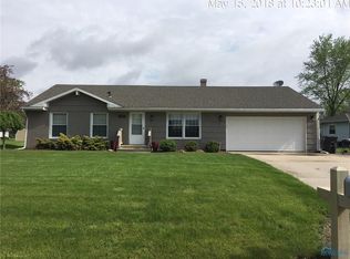 220 Catalina Dr, Defiance, OH 43512