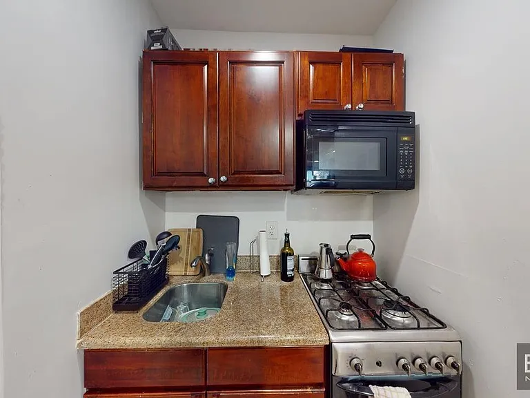 167 E 33rd St #3B — Photo 8