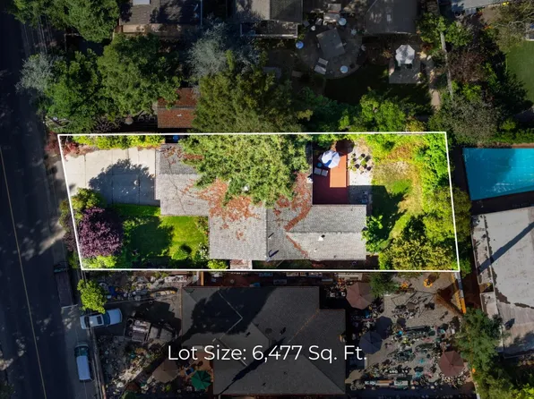 1670 Stockbridge Ave, Redwood City, CA 94061