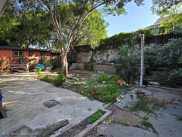121 Amelia Ct — Photo 15
