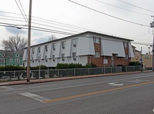 2728 James St APT 103, Syracuse, NY 13206