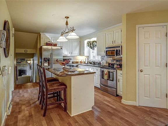 5th image of 7437 Sandlewood Dr