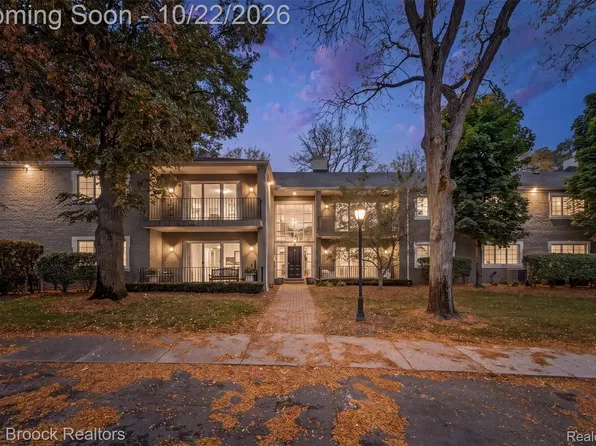 1113 N Old Woodward Ave Unit 45, Birmingham, MI 48009