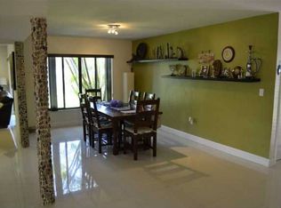 20250 NE 25th Ave, Miami, FL 33180