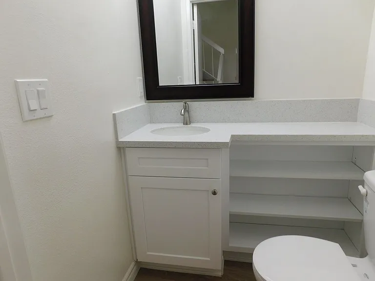 KIN4831 — Photo 13