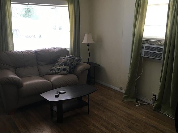 5th image of 323 N Iowa Ave #A