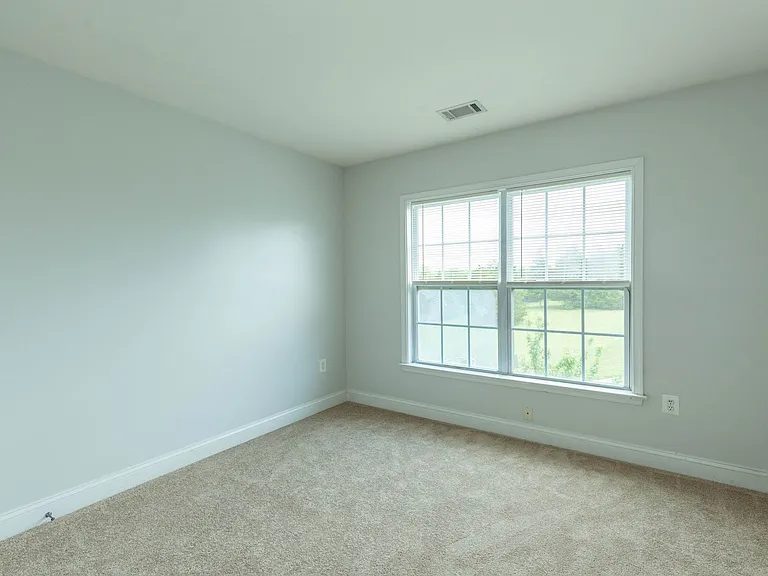 391 Sheerer Dr — Photo 31