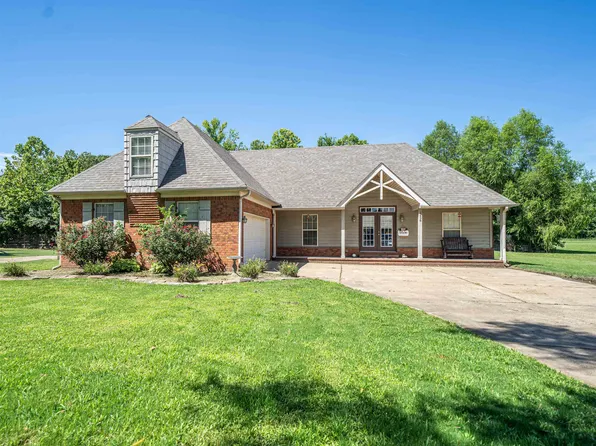 2498 Tracy Rd, Atoka, TN 38004