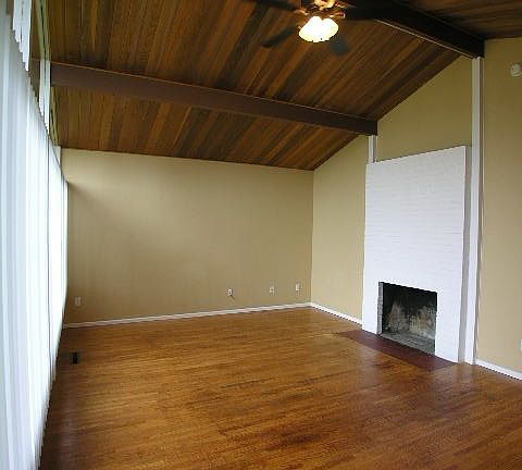 2nd image of 608 118th St S