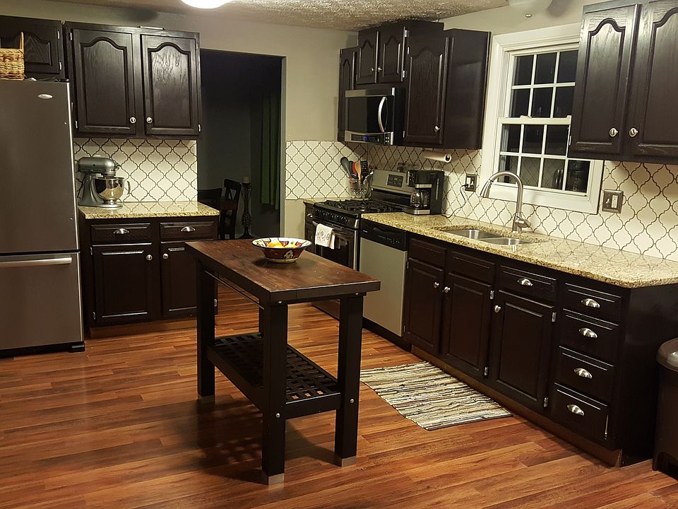 1st image of 1095 Hilton Dr