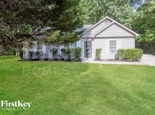 14 Cardinal Ln, Jonesboro, GA 30238
