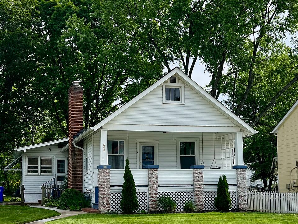 2nd image of 608 Prince George St