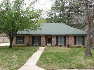 25611 Walnut Grove Cir, Spring, TX 77380