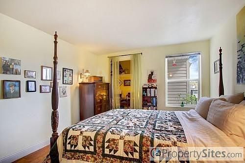 5th image of 3022 SW Bradford St APT 310