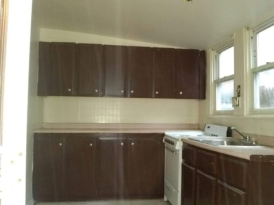 1st image of 3462 Tampa St